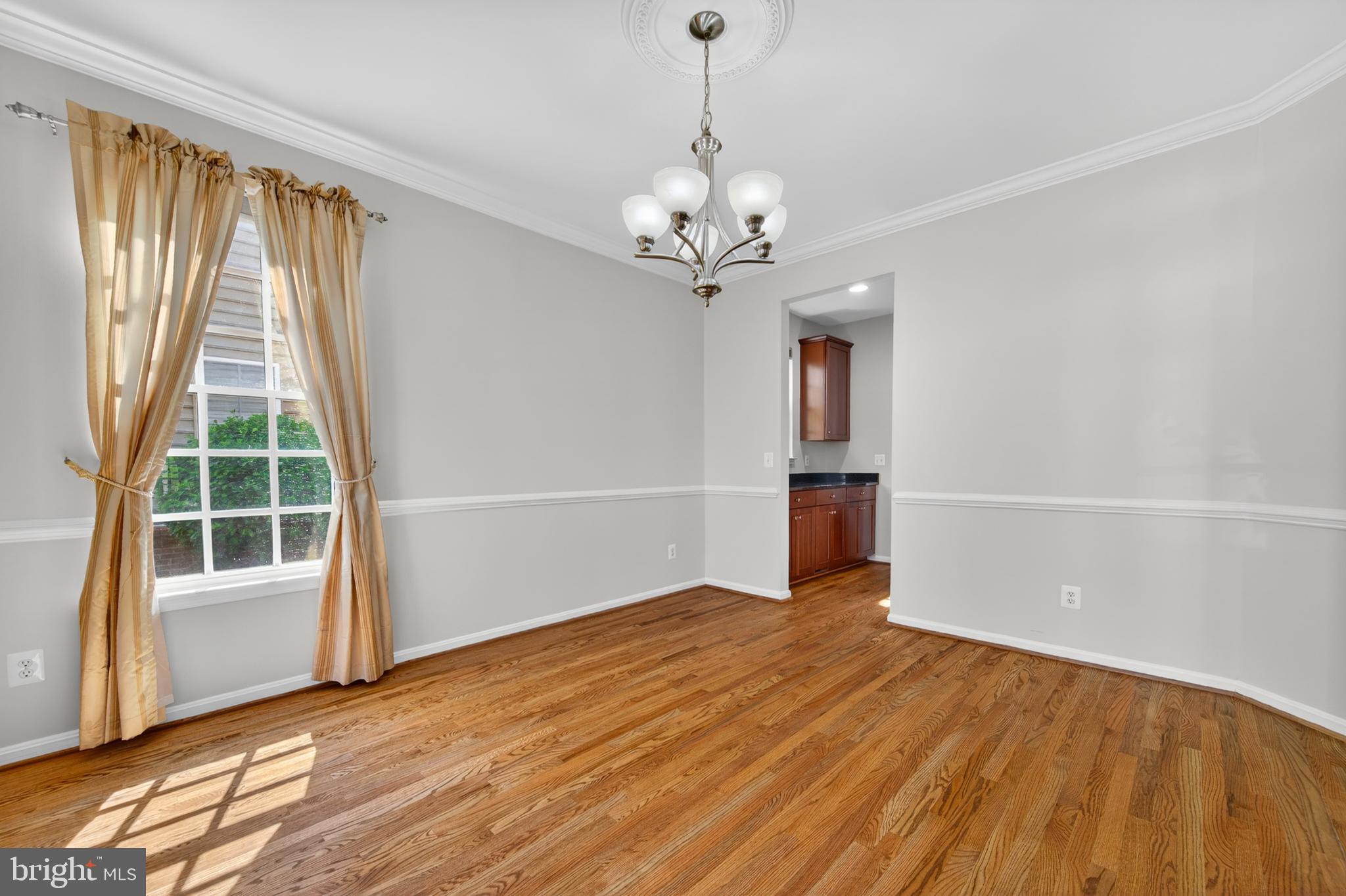 NEW BRISTOW VILLAGE - Residential