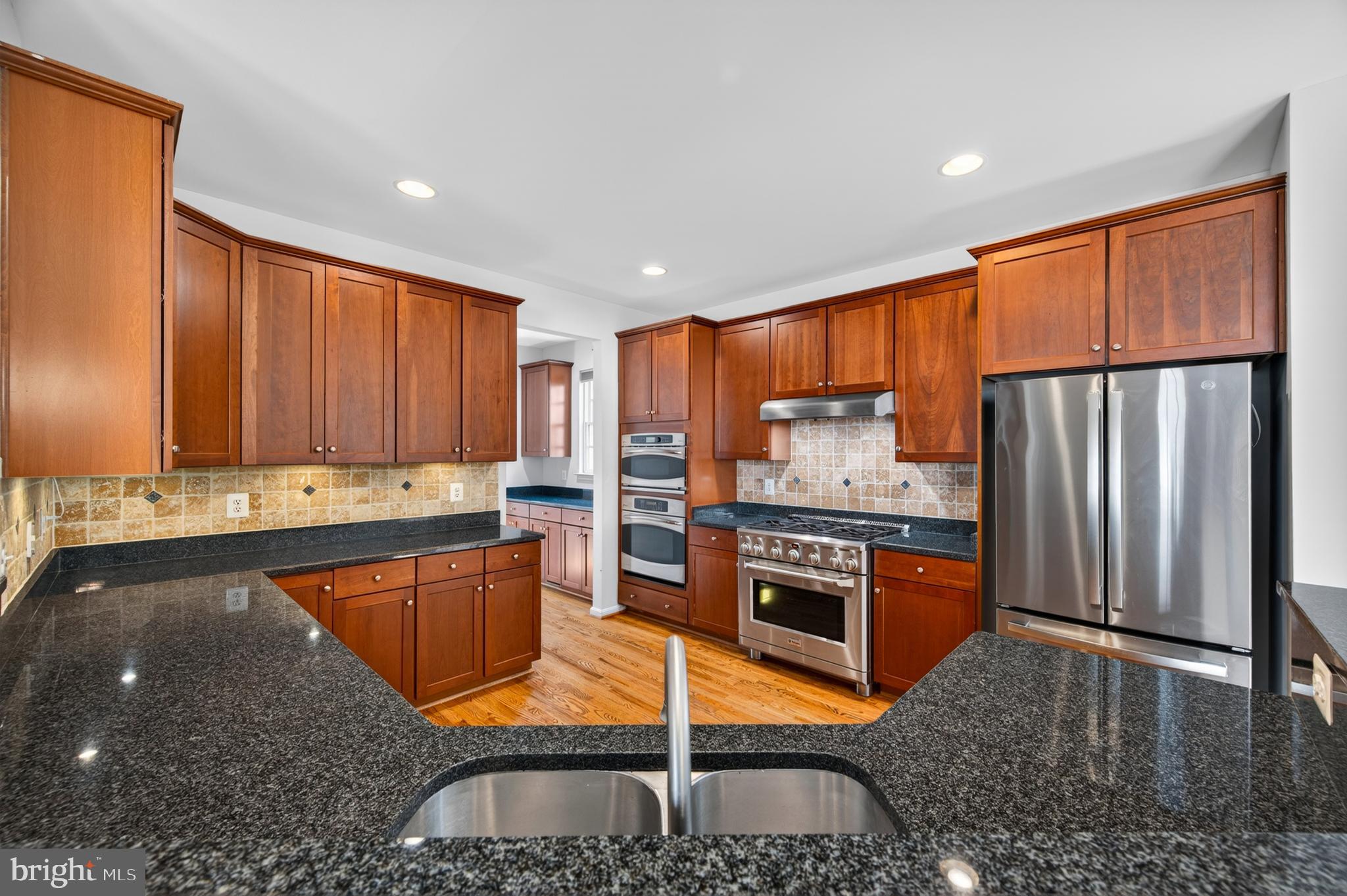 NEW BRISTOW VILLAGE - Residential