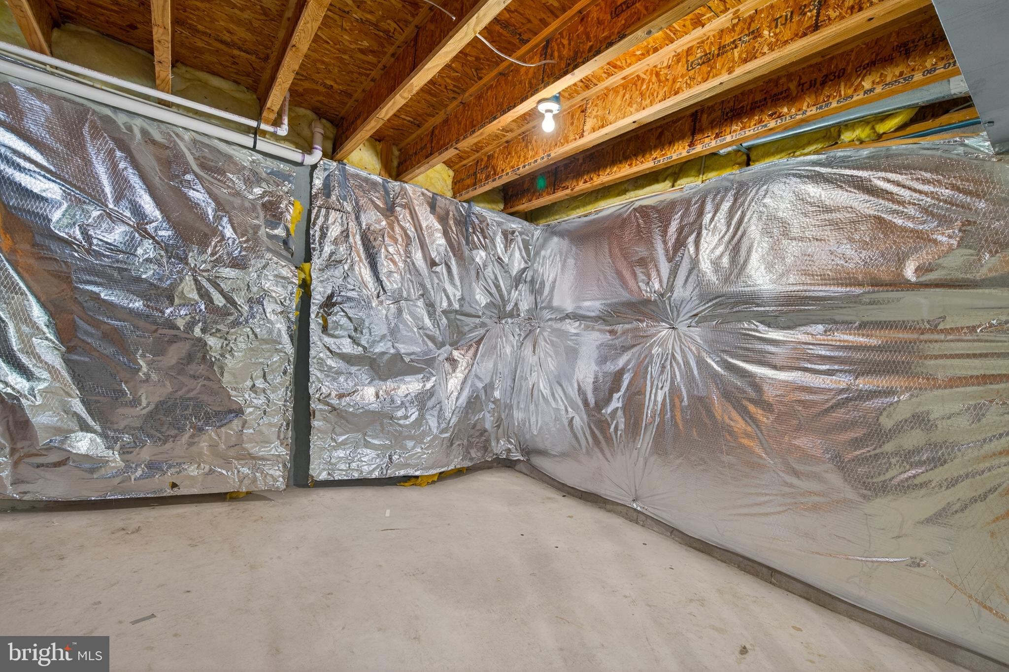 NEW BRISTOW VILLAGE - Residential