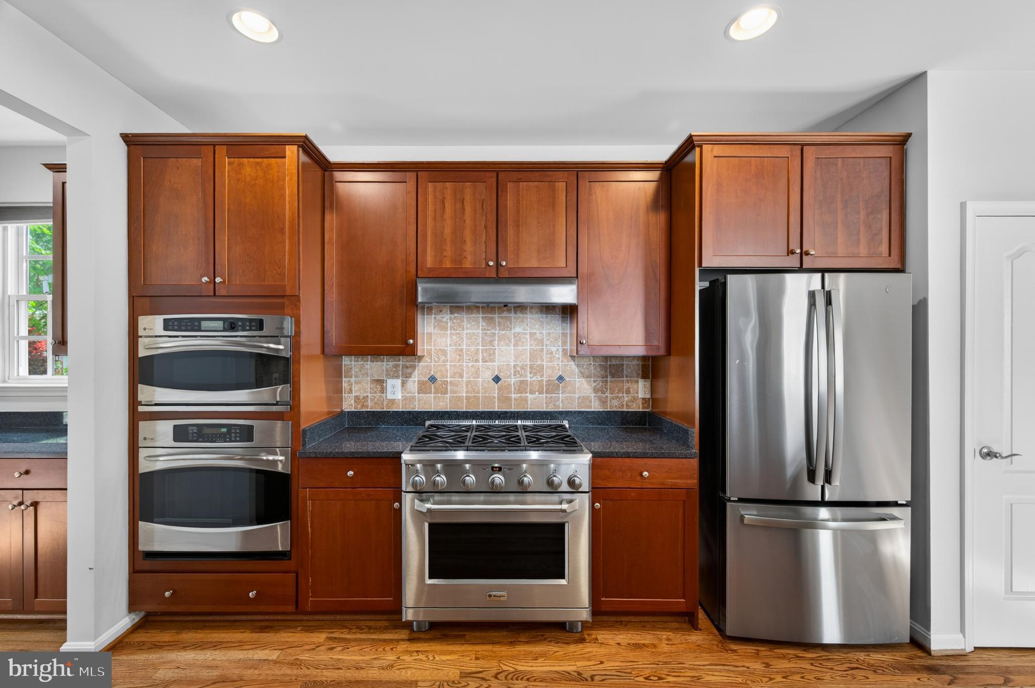 NEW BRISTOW VILLAGE - Residential