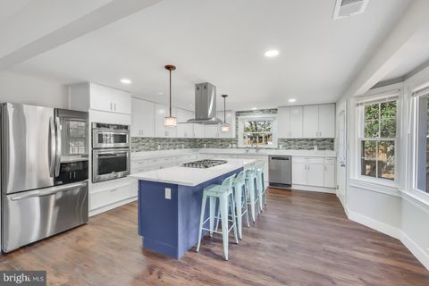 Homes For Rent - 3809 Keith Avenue<br/> Fairfax City County, FAIRFAX, VA 22030