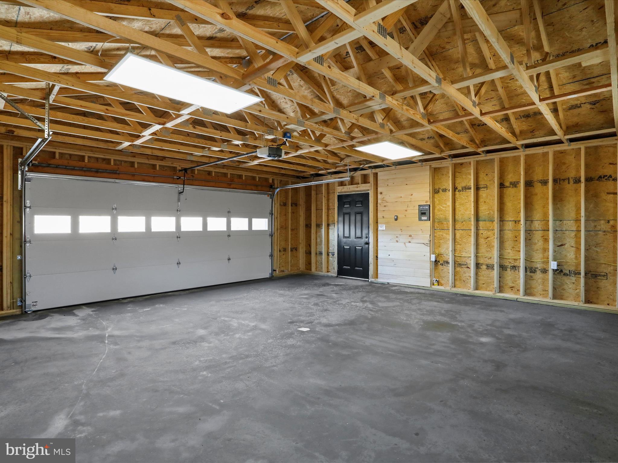 COMMUNITY KNOLLS - Residential