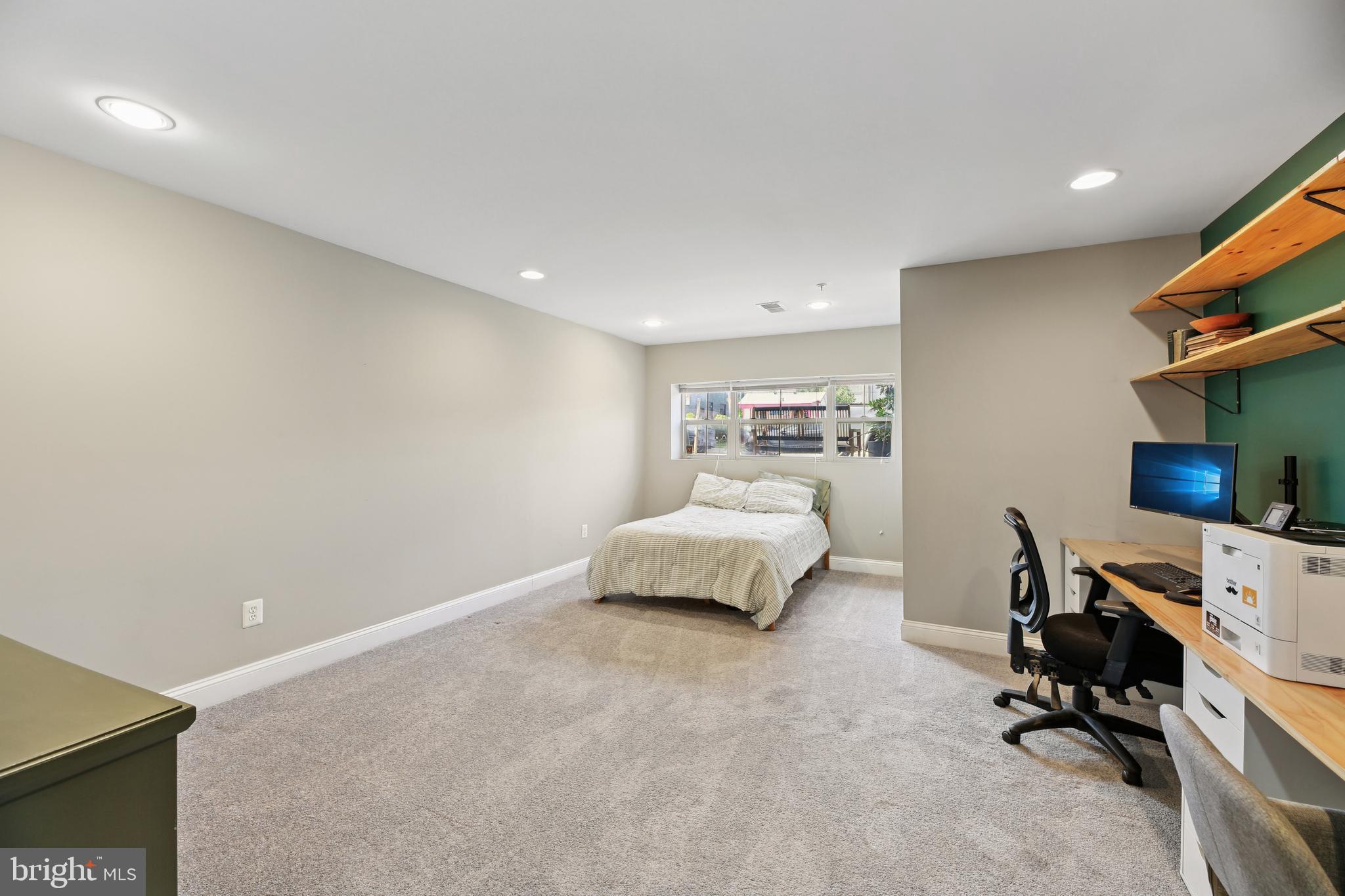 BREWERS HILL - Residential