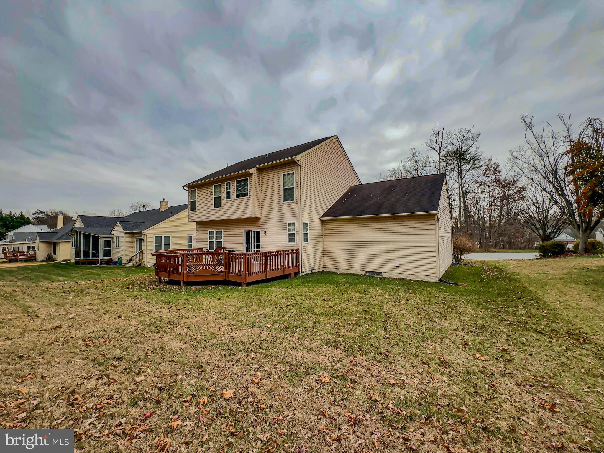 THE VILLAGES AT WELLINGTON - Residential