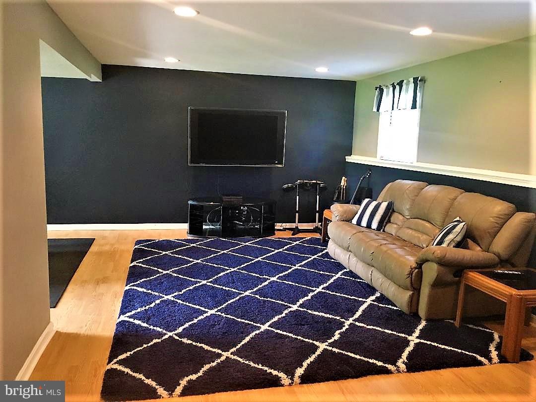 CEDARWOOD COVE - Residential