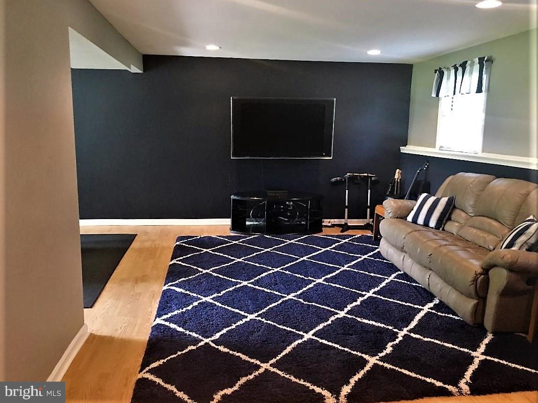 CEDARWOOD COVE - Residential