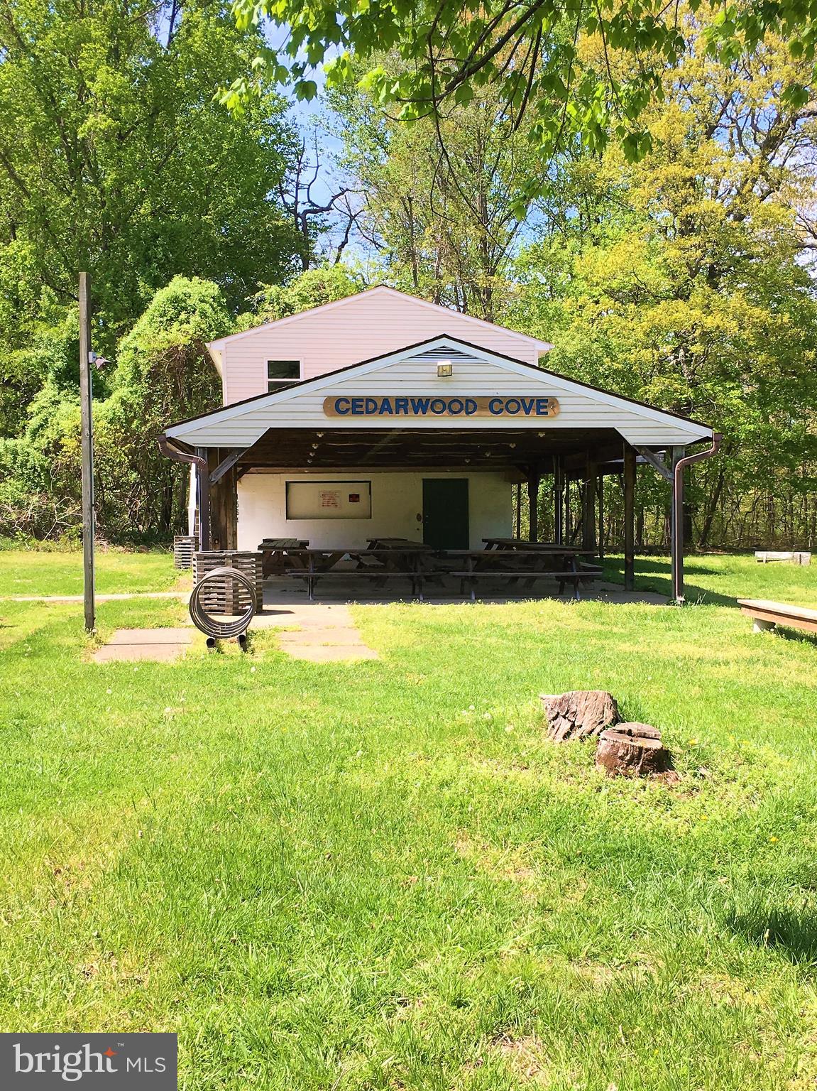 CEDARWOOD COVE - Residential