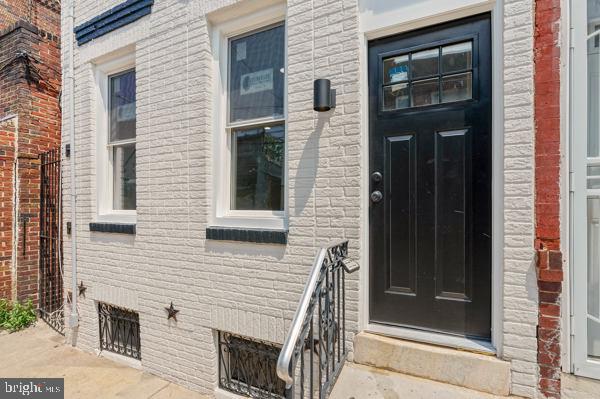 2001 S MILDRED STREET