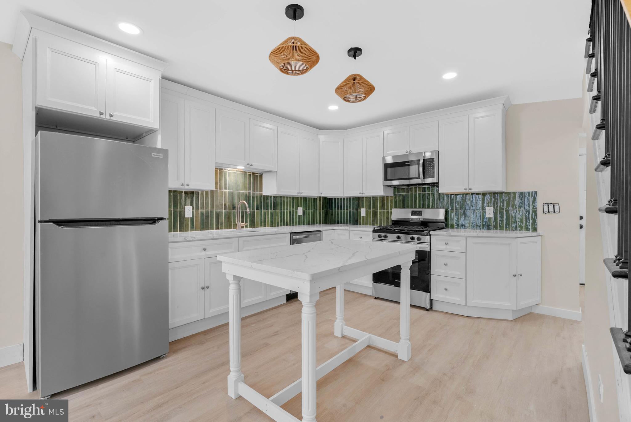 EAST PASSYUNK CROSSING - Residential