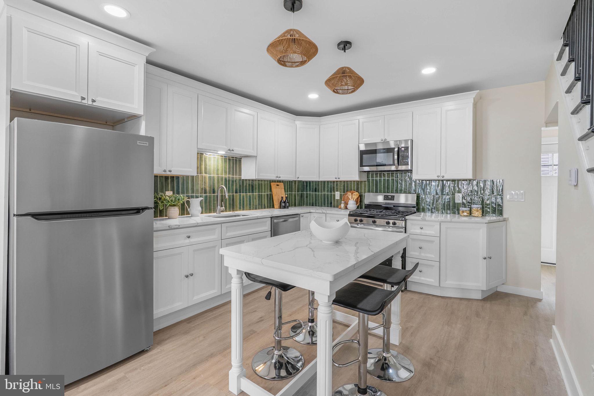 EAST PASSYUNK CROSSING - Residential