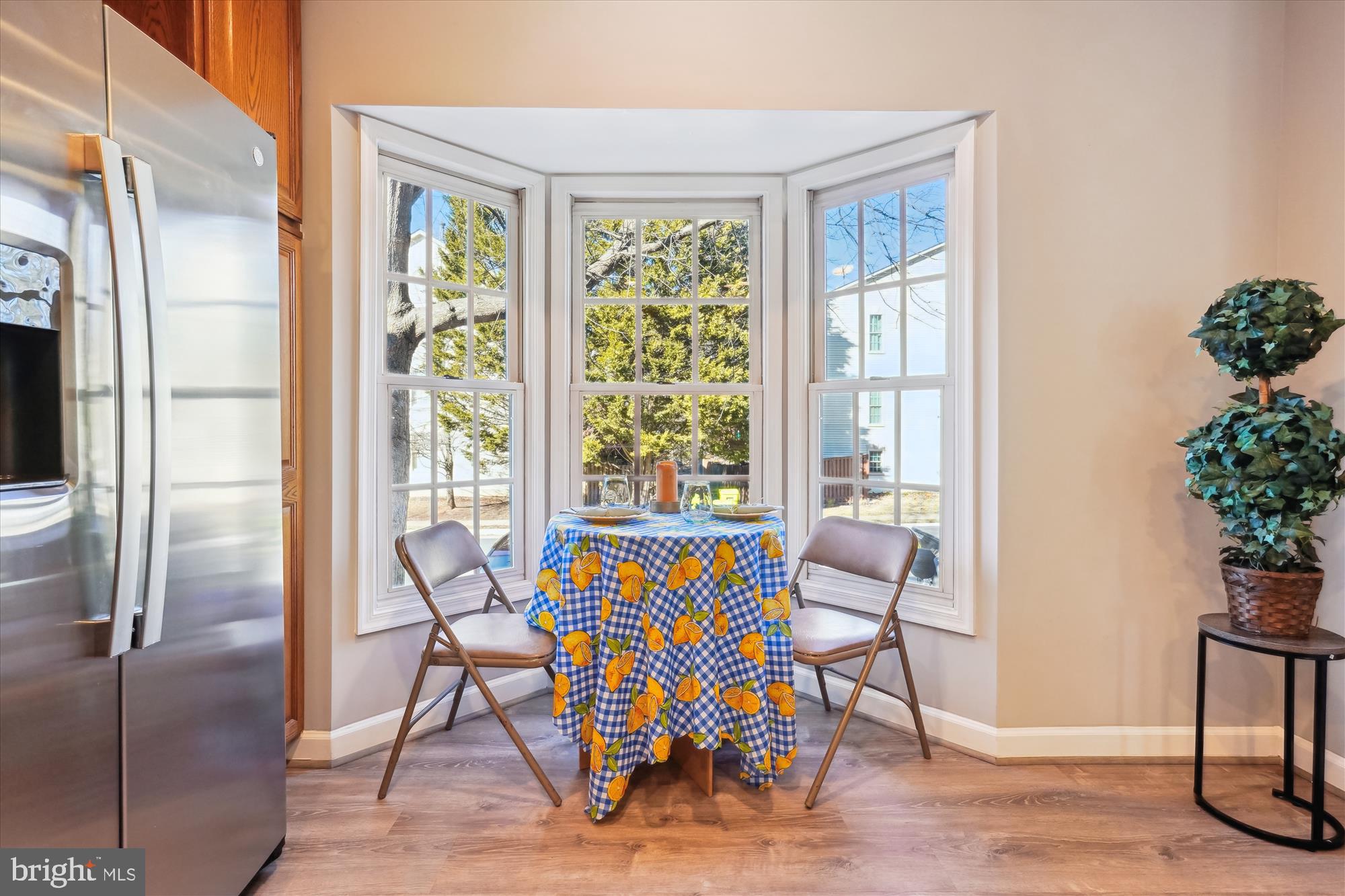 ISLAND CREEK - Residential