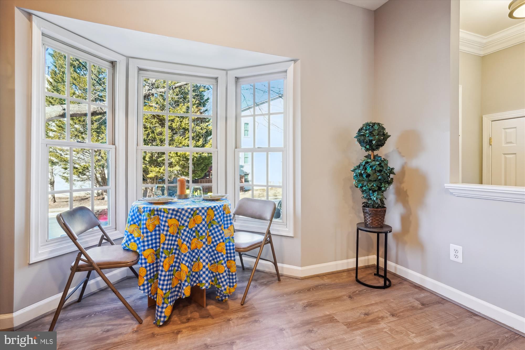 ISLAND CREEK - Residential