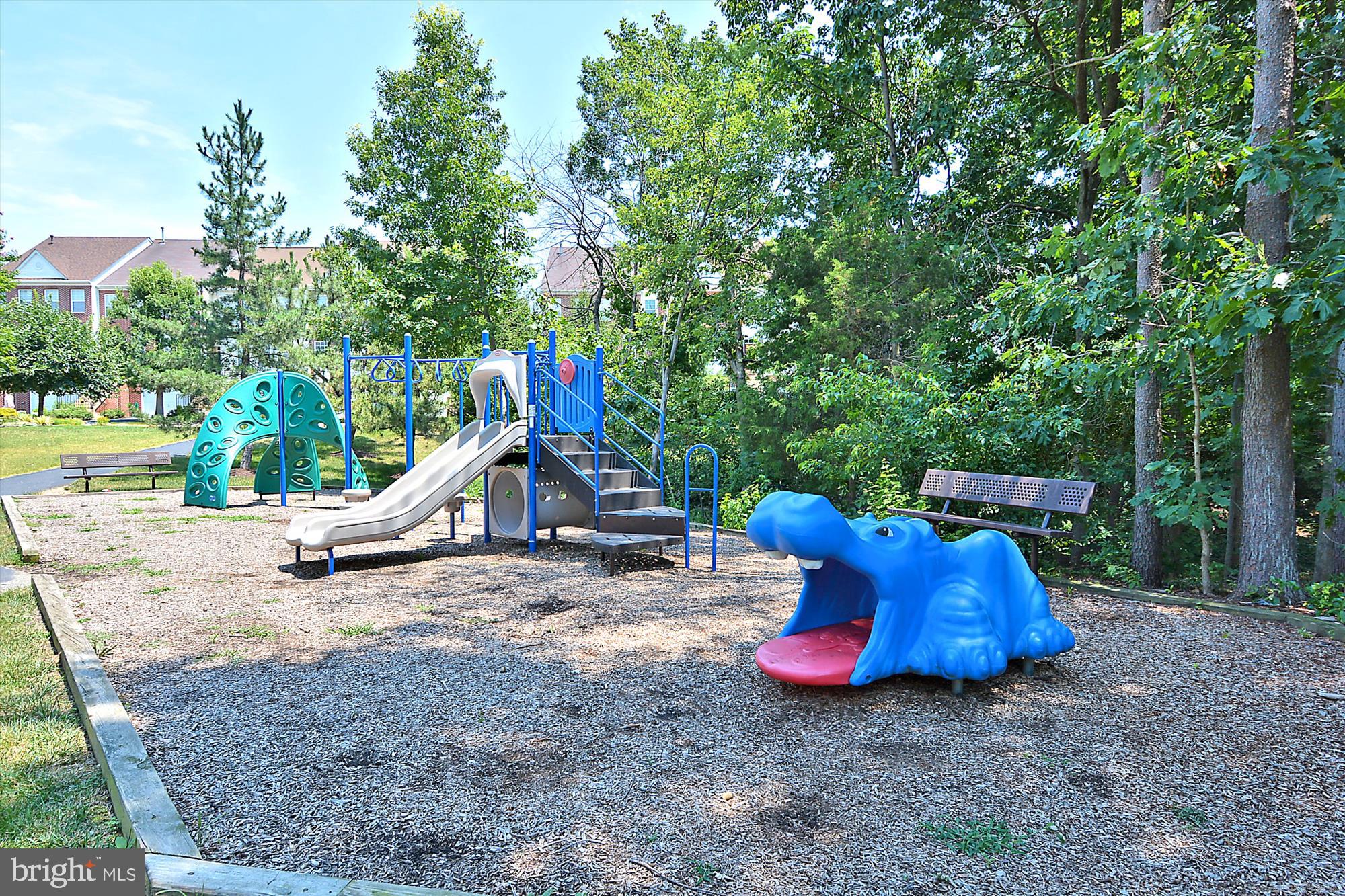 ISLAND CREEK - Residential