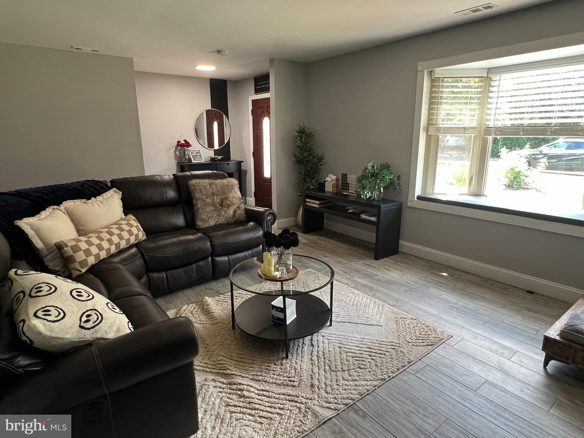 3422 PALACE COURT