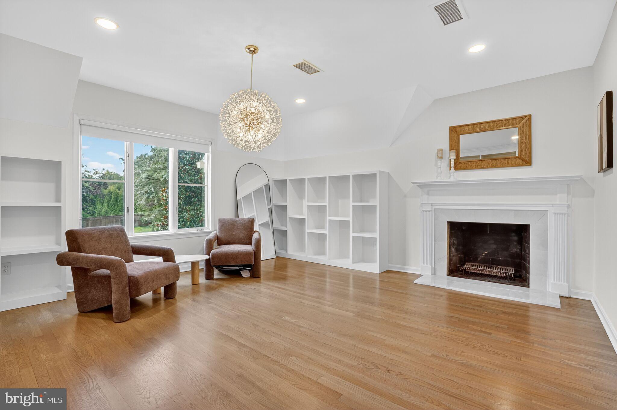 BALLANTRAE FARMS - Residential