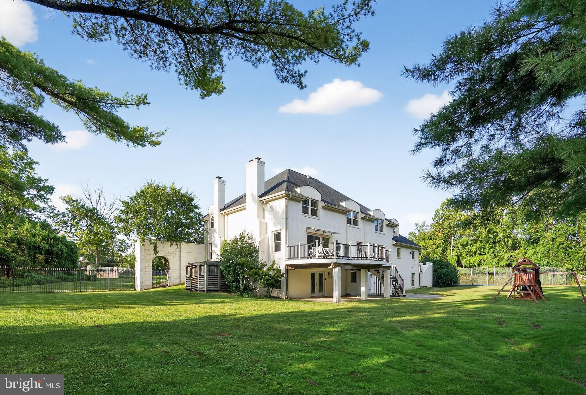 BALLANTRAE FARMS - Residential