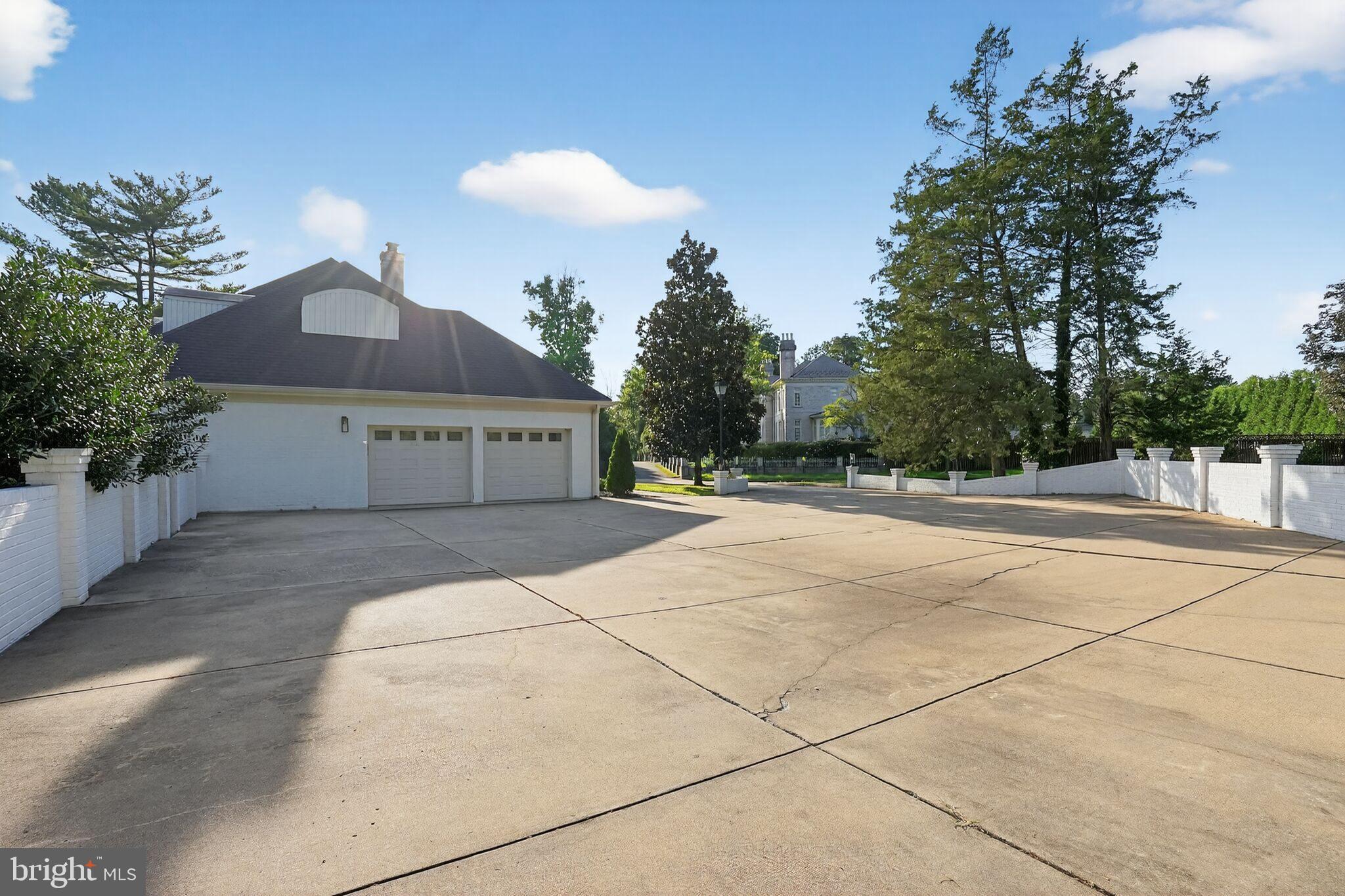 BALLANTRAE FARMS - Residential