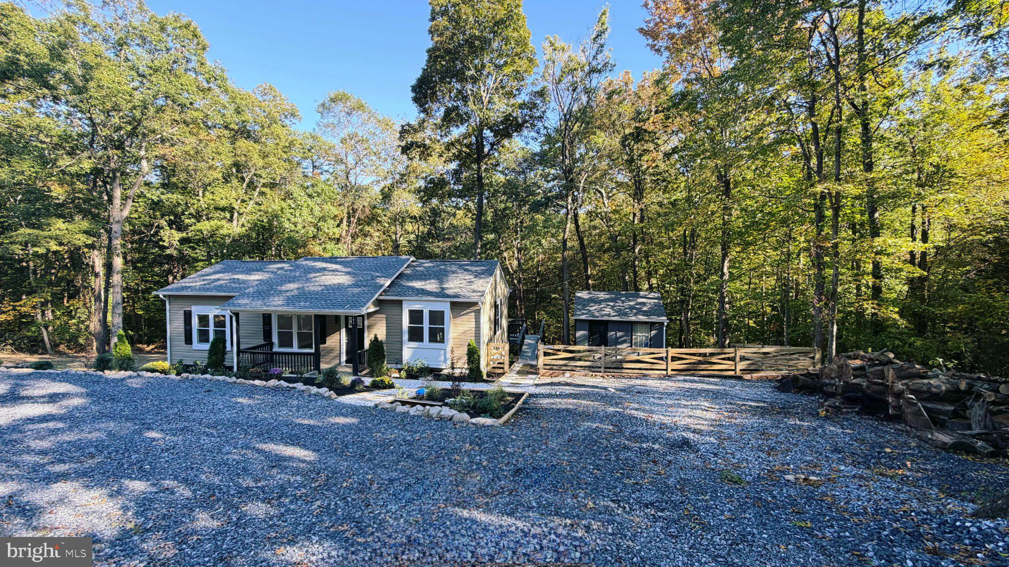 298 HONEY FARM LANE