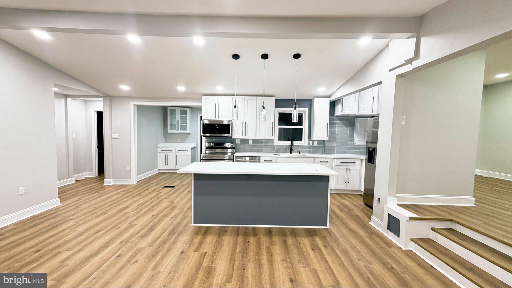 298 HONEY FARM LANE