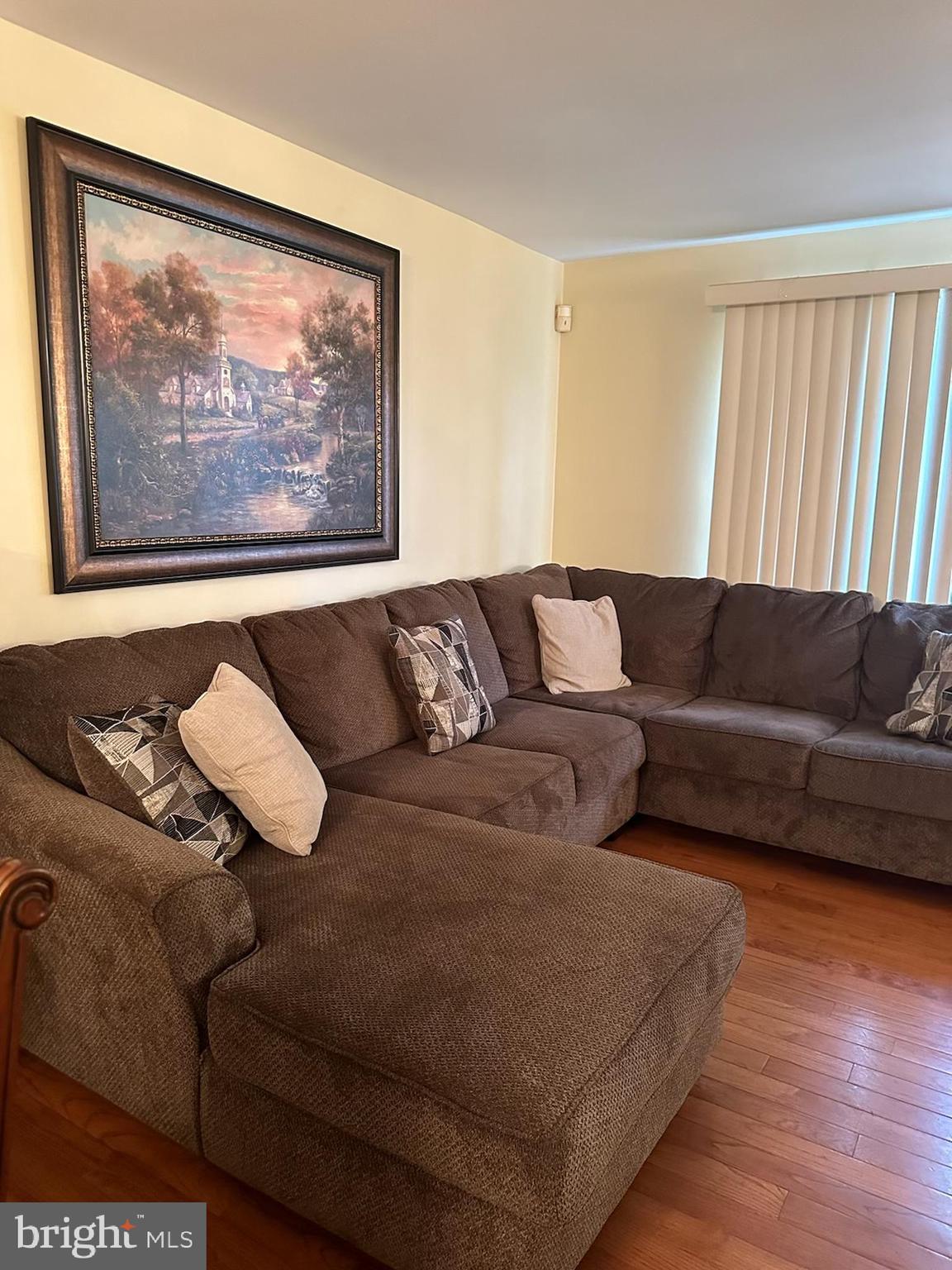 LYNNALAN ACRES PLAT THRE - Residential