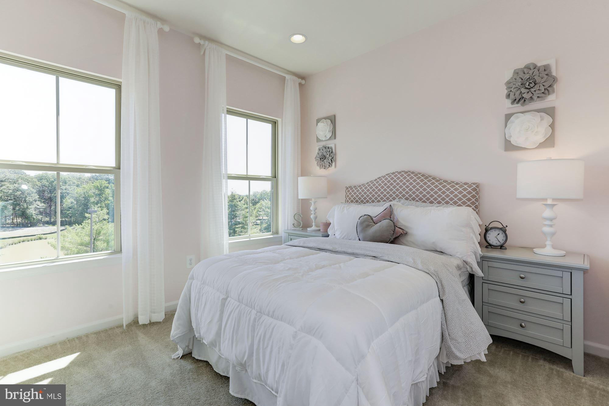 GLENN DALE CROSSING - Residential