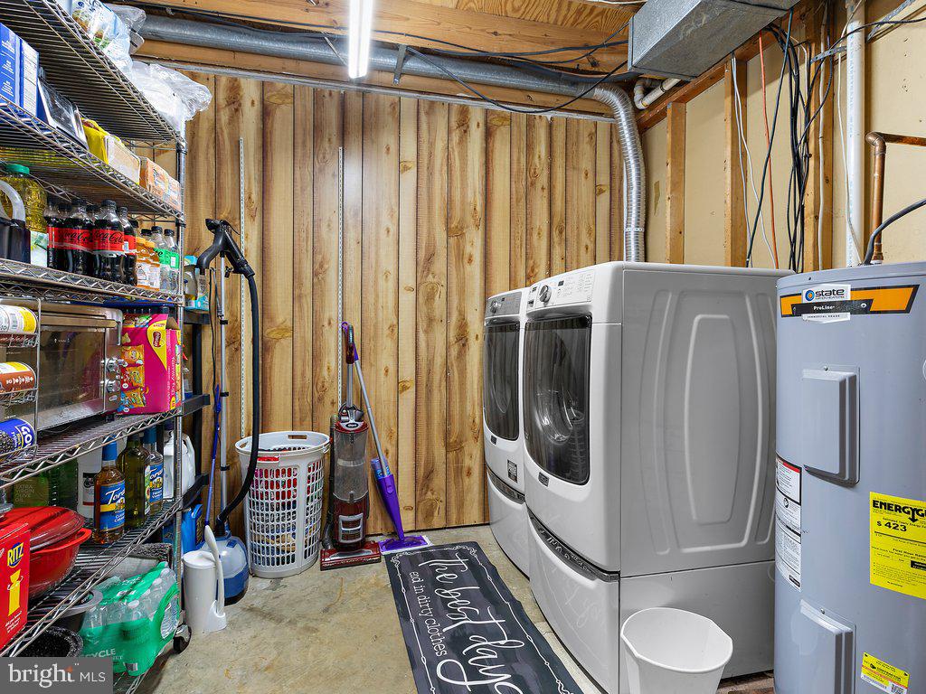 REVELL DOWNS - Residential