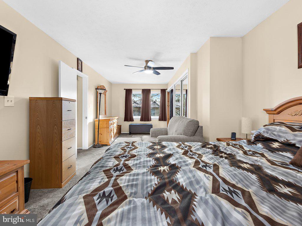 REVELL DOWNS - Residential