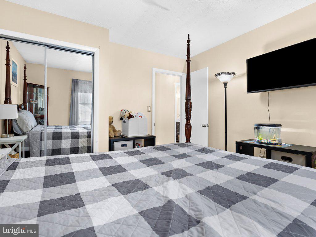 REVELL DOWNS - Residential