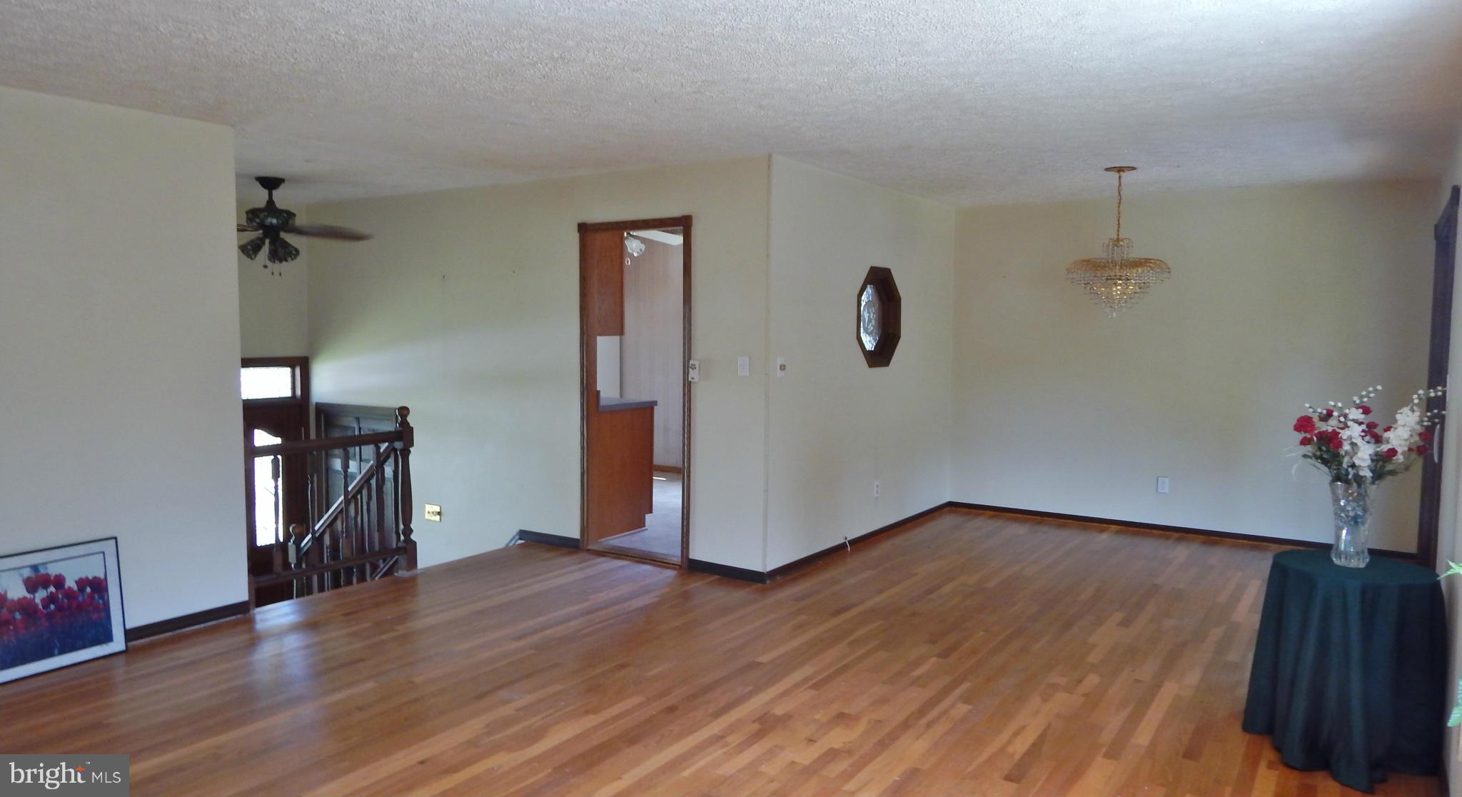 TWIN RIDGE - Residential