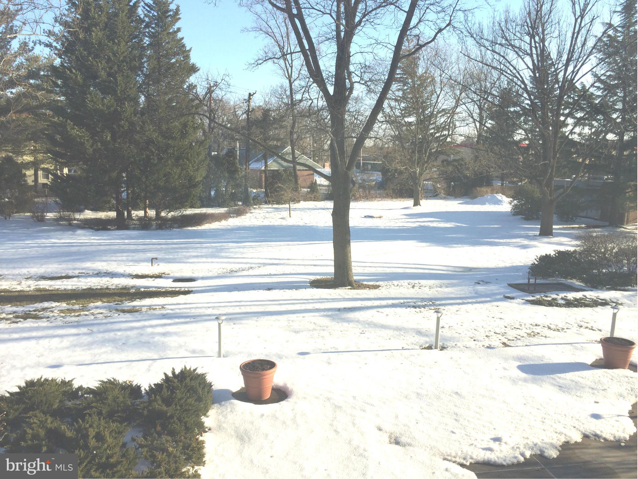 ELEVEN SLADE - Residential