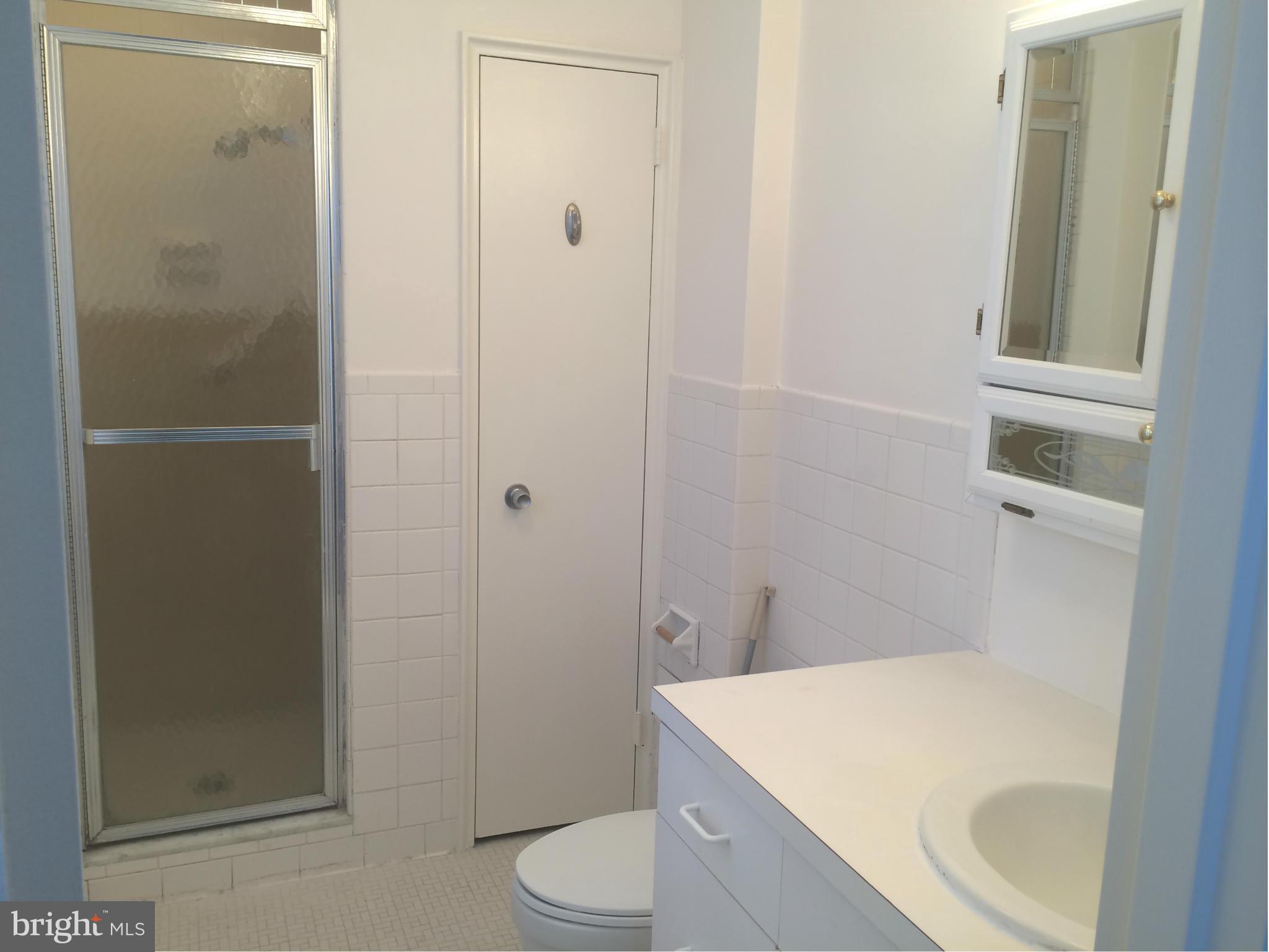 ELEVEN SLADE - Residential