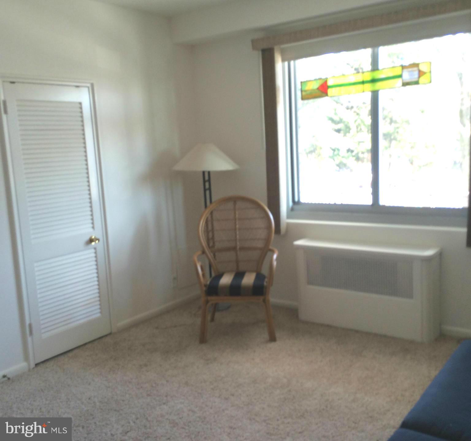 ELEVEN SLADE - Residential