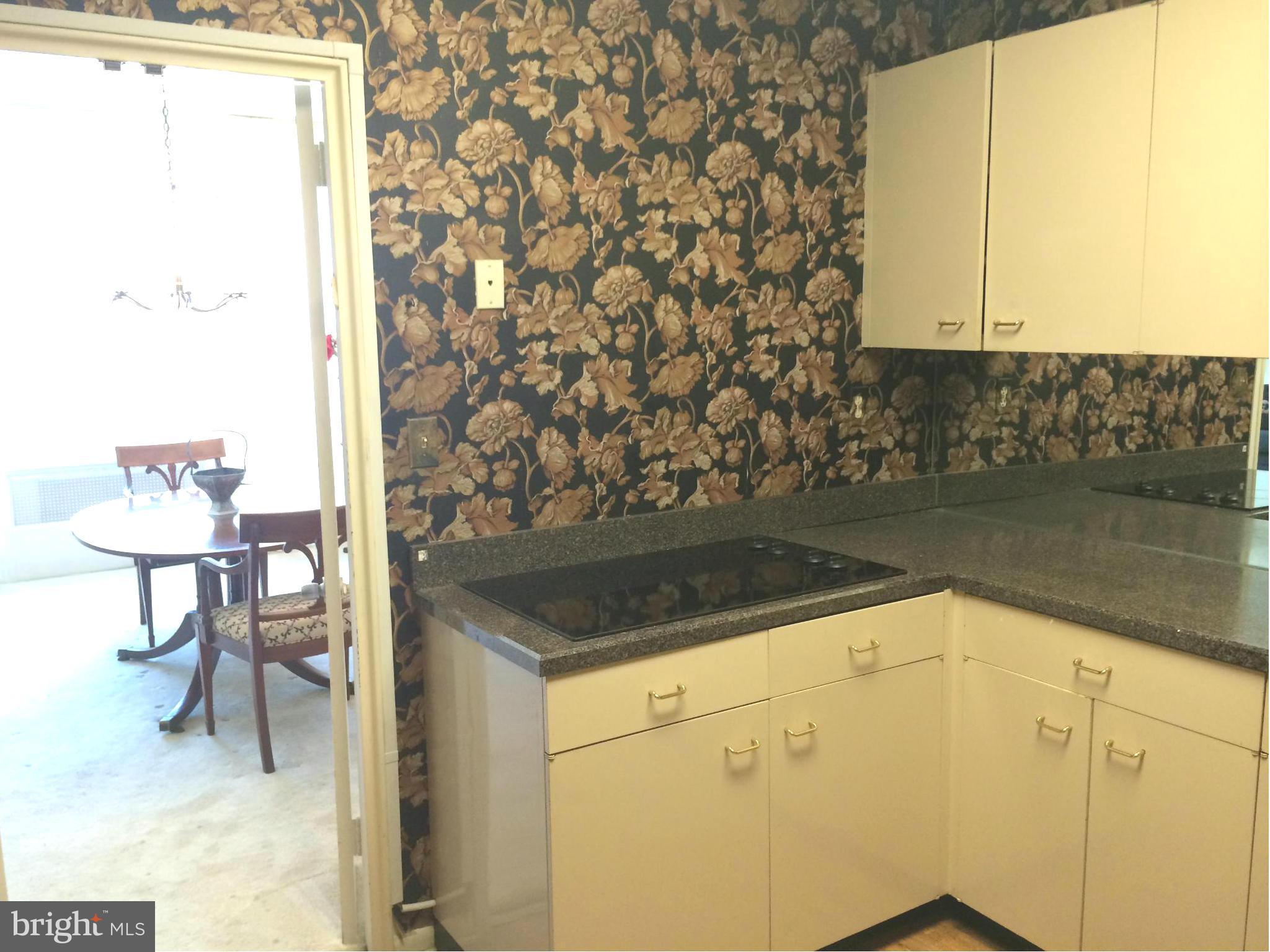 ELEVEN SLADE - Residential