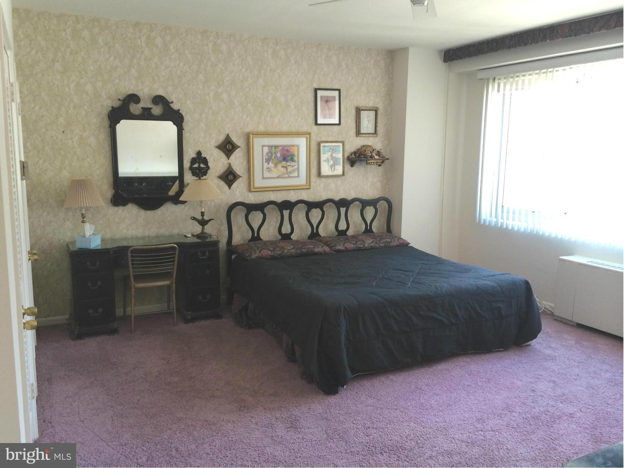 ELEVEN SLADE - Residential