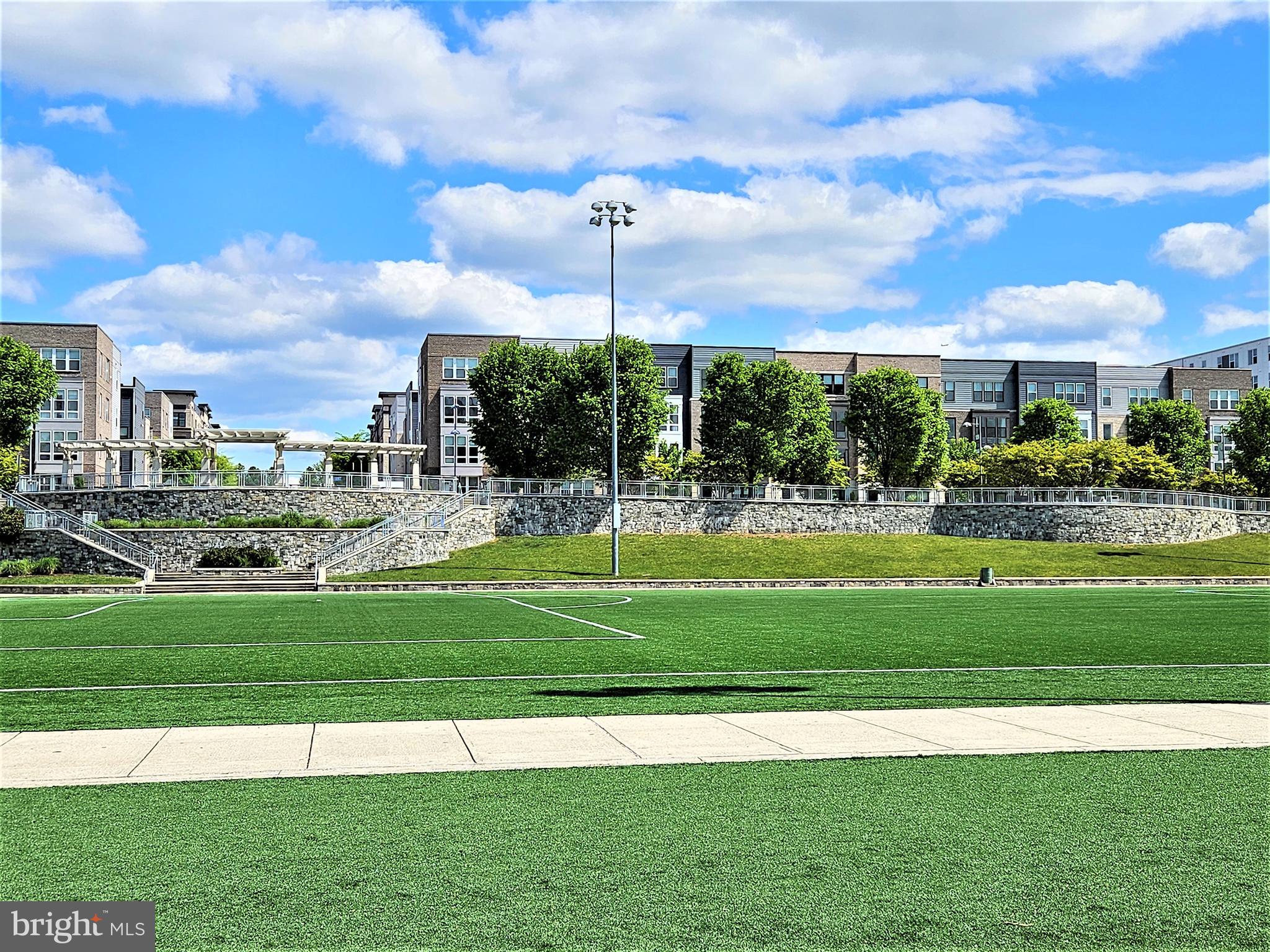 METROPARK AT ARROWBROOK - Residential Lease