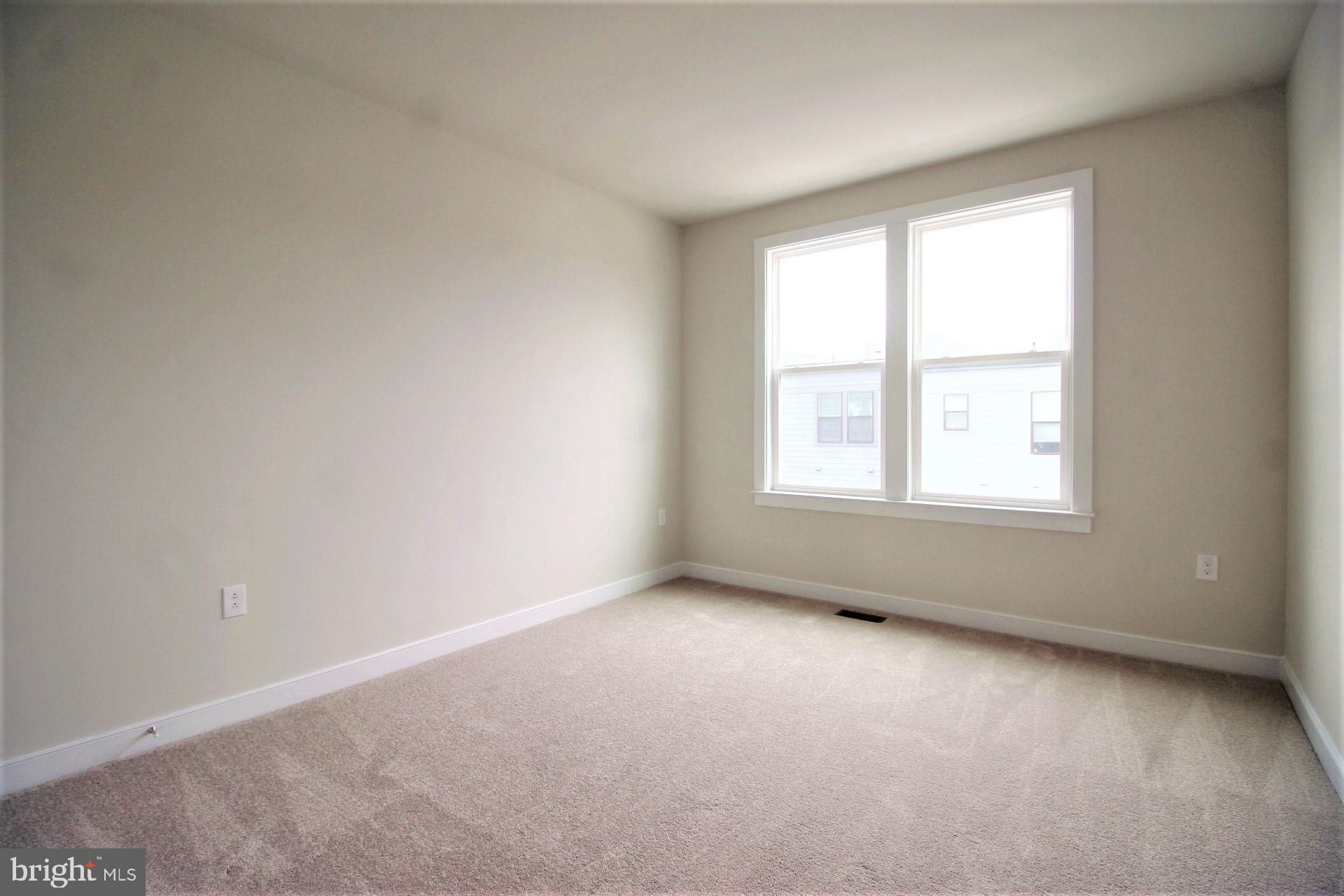 METROPARK AT ARROWBROOK - Residential Lease