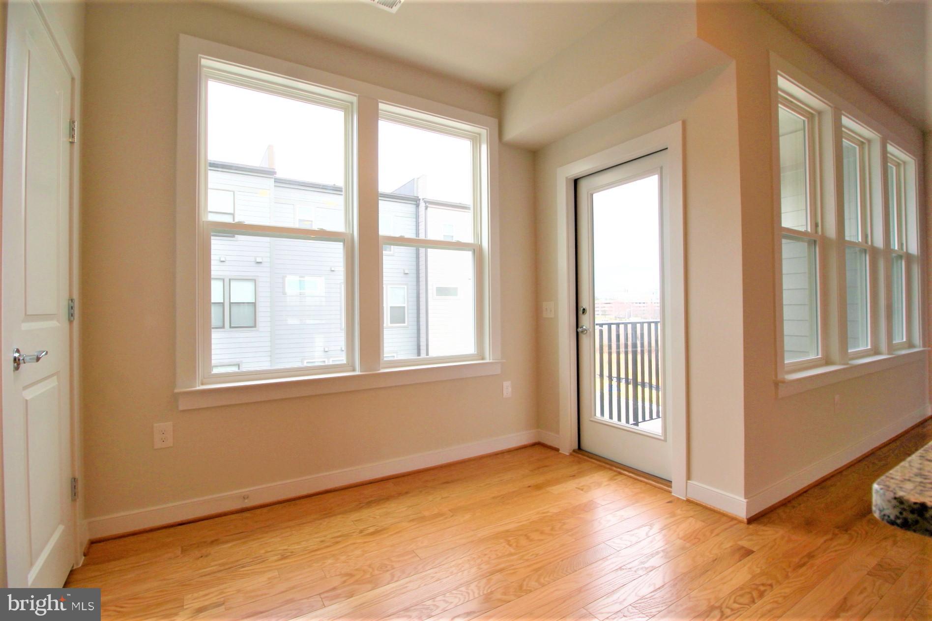 METROPARK AT ARROWBROOK - Residential Lease