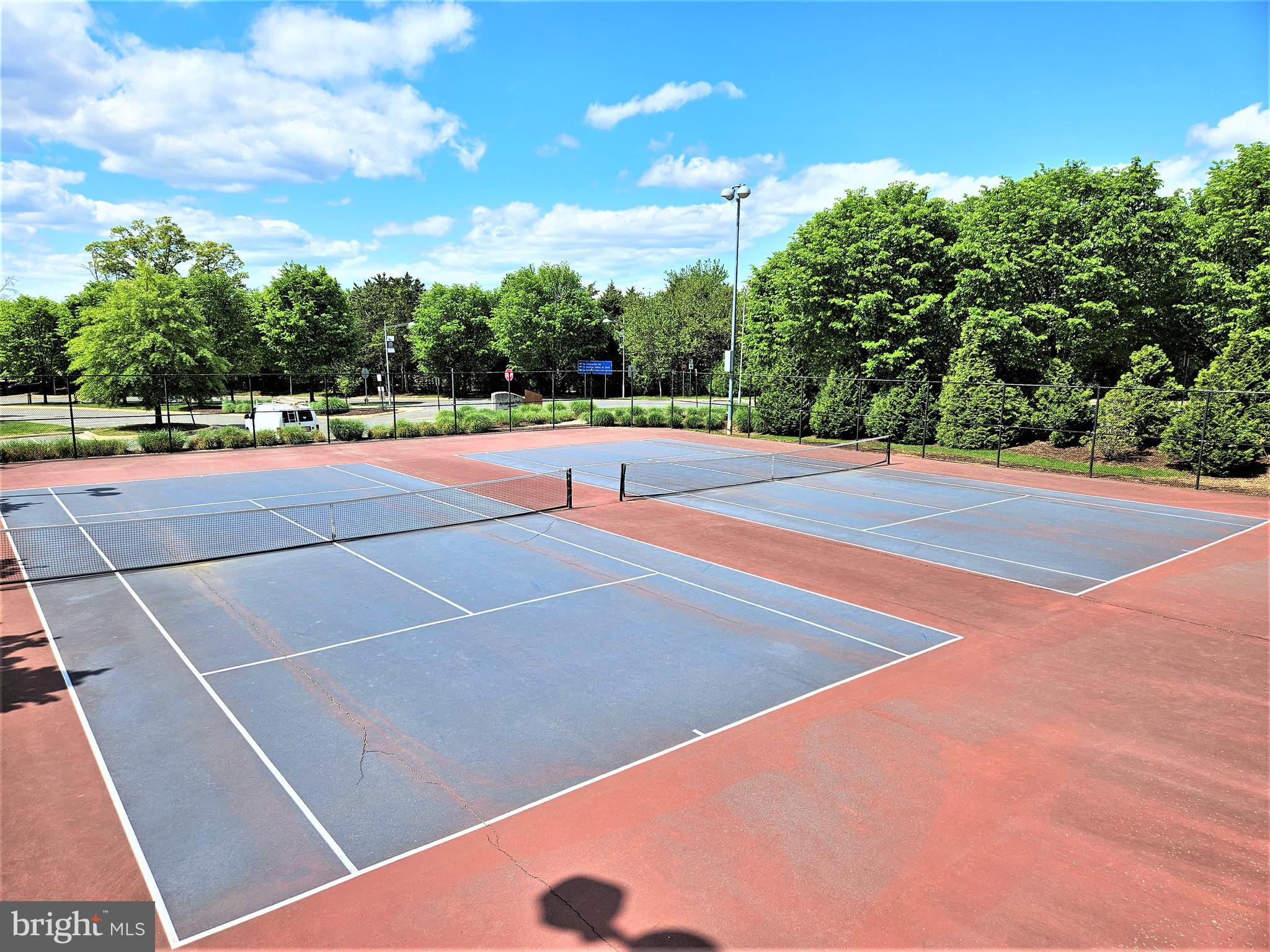 METROPARK AT ARROWBROOK - Residential Lease