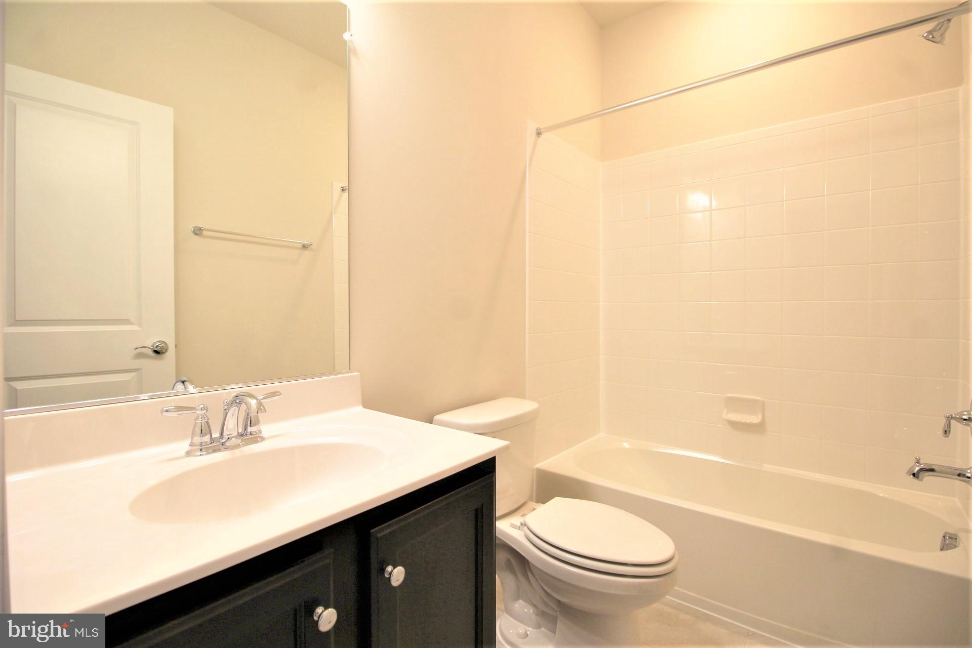 METROPARK AT ARROWBROOK - Residential Lease