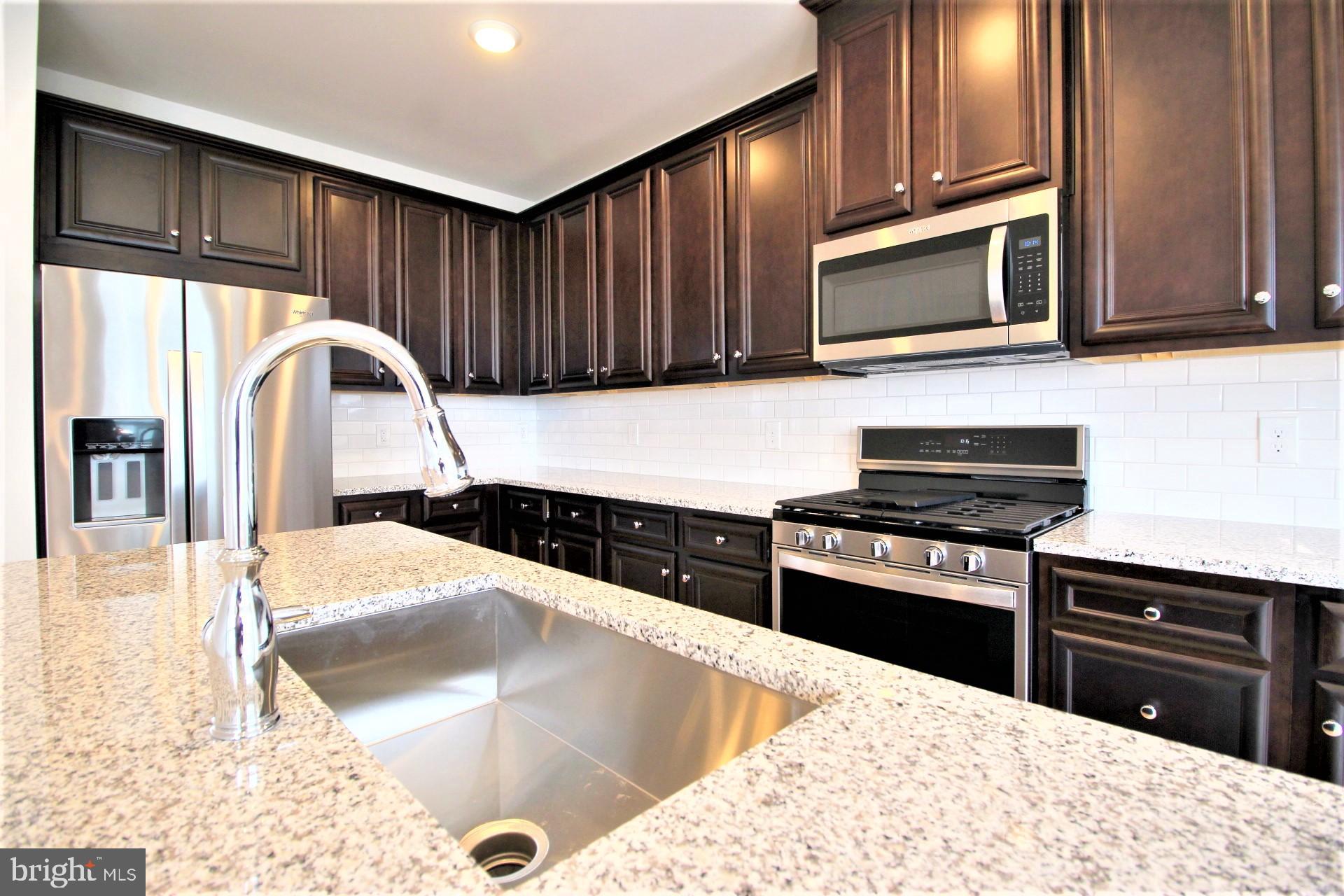 METROPARK AT ARROWBROOK - Residential Lease