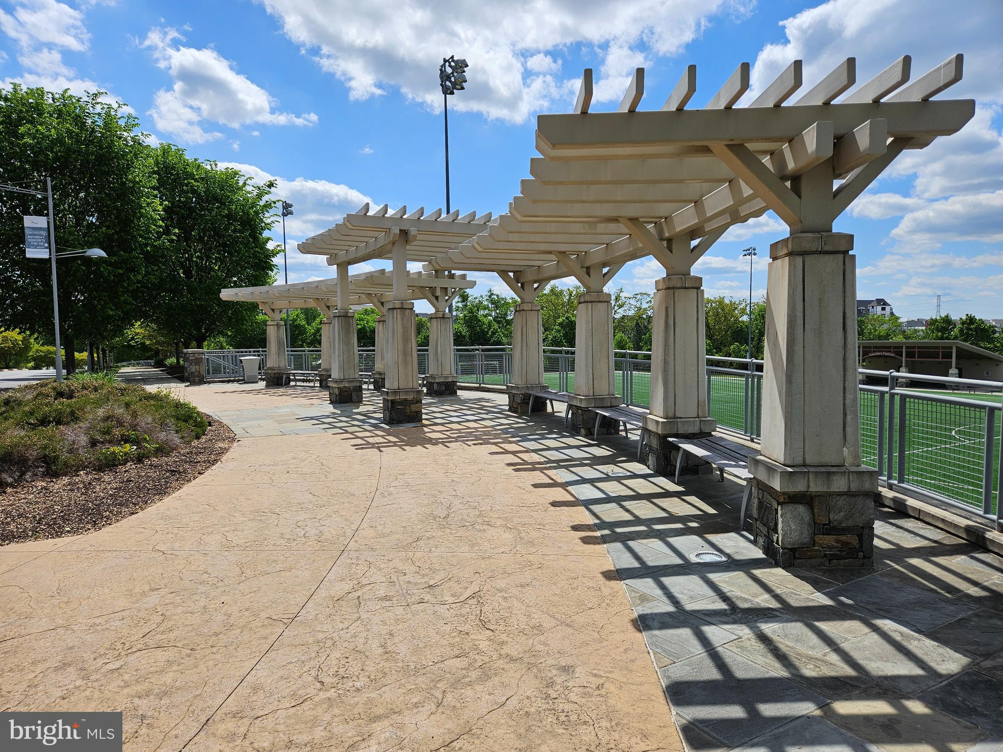 METROPARK AT ARROWBROOK - Residential Lease