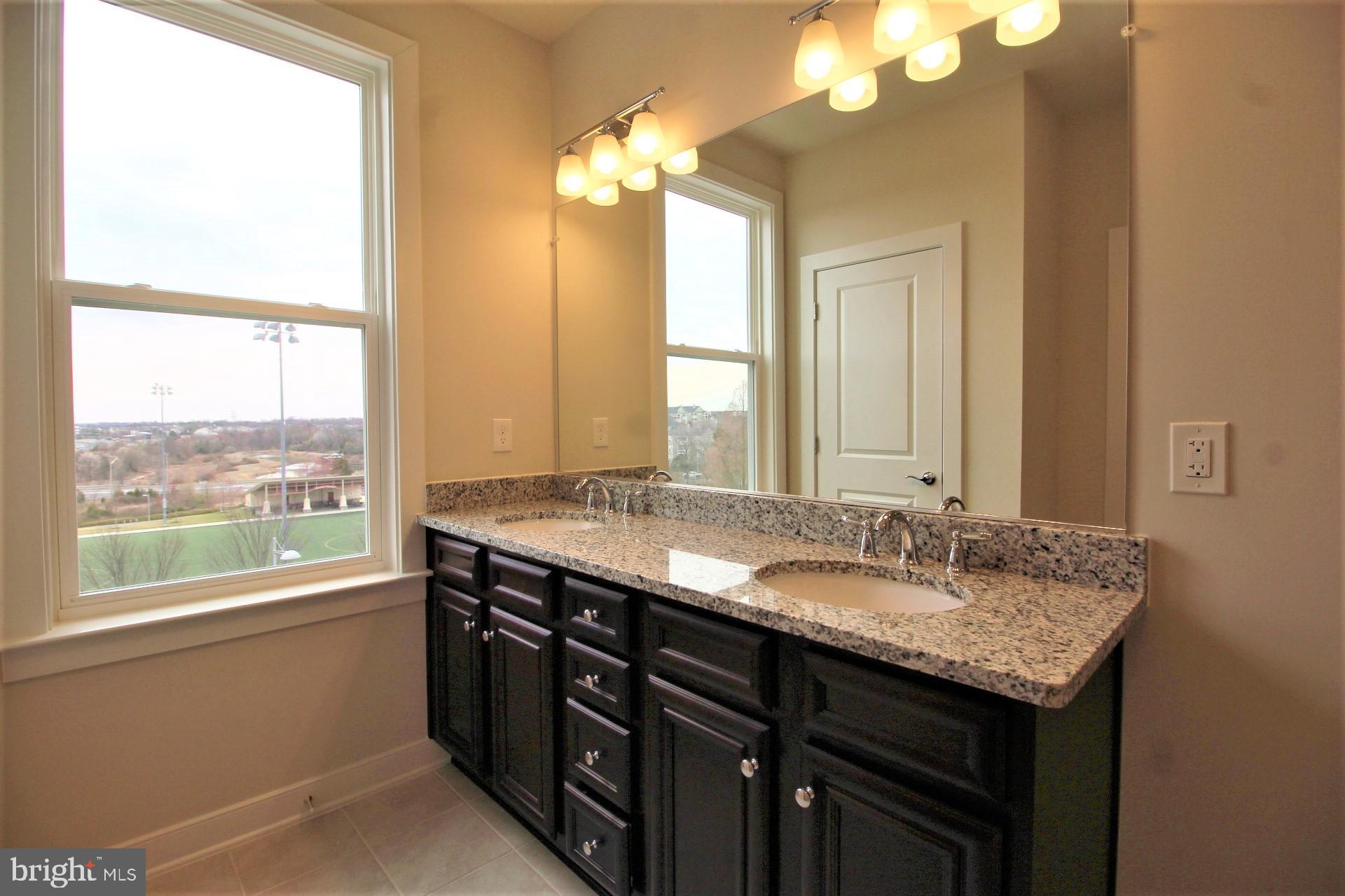 METROPARK AT ARROWBROOK - Residential Lease