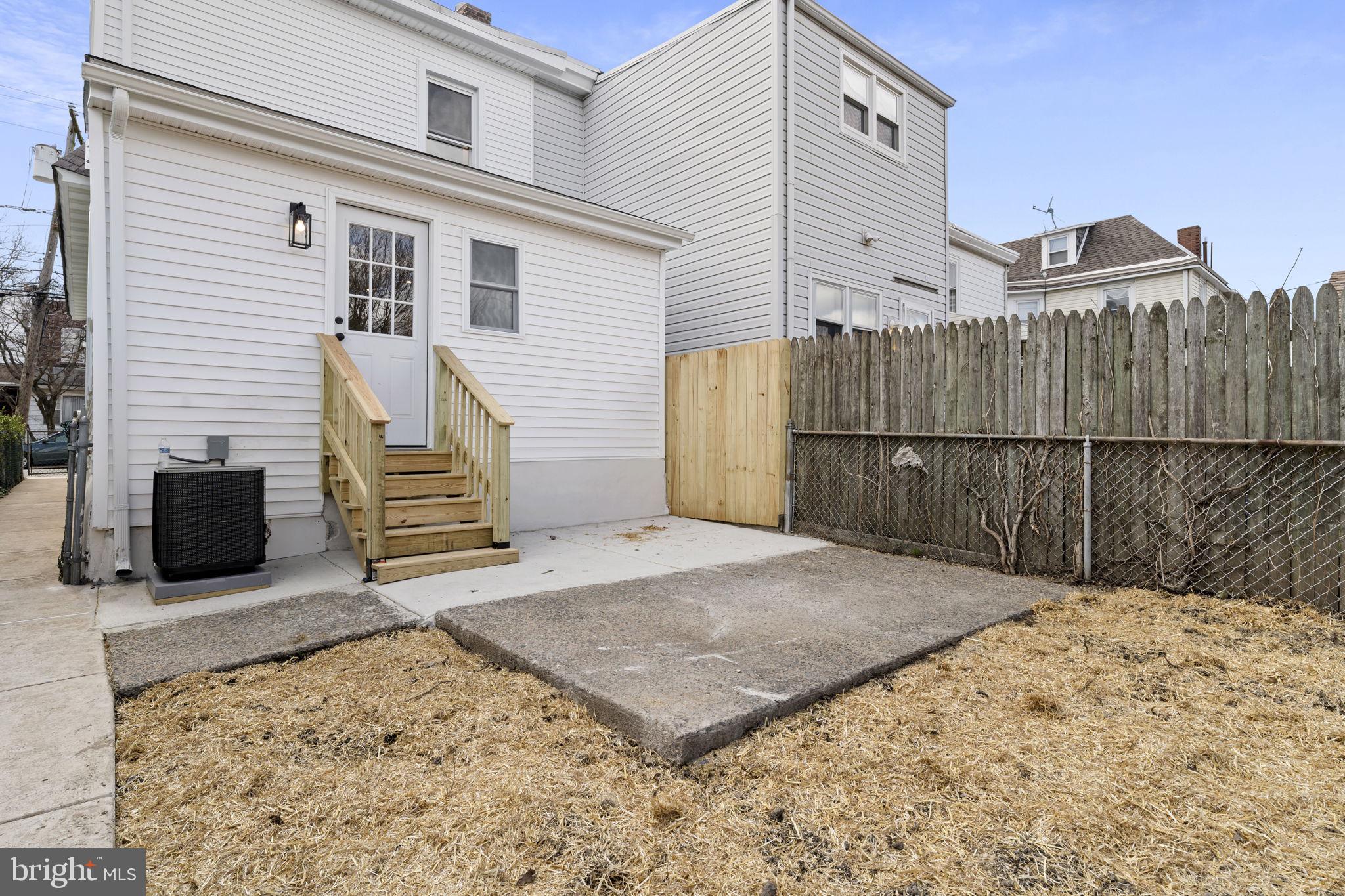 DREXEL HILL - Residential