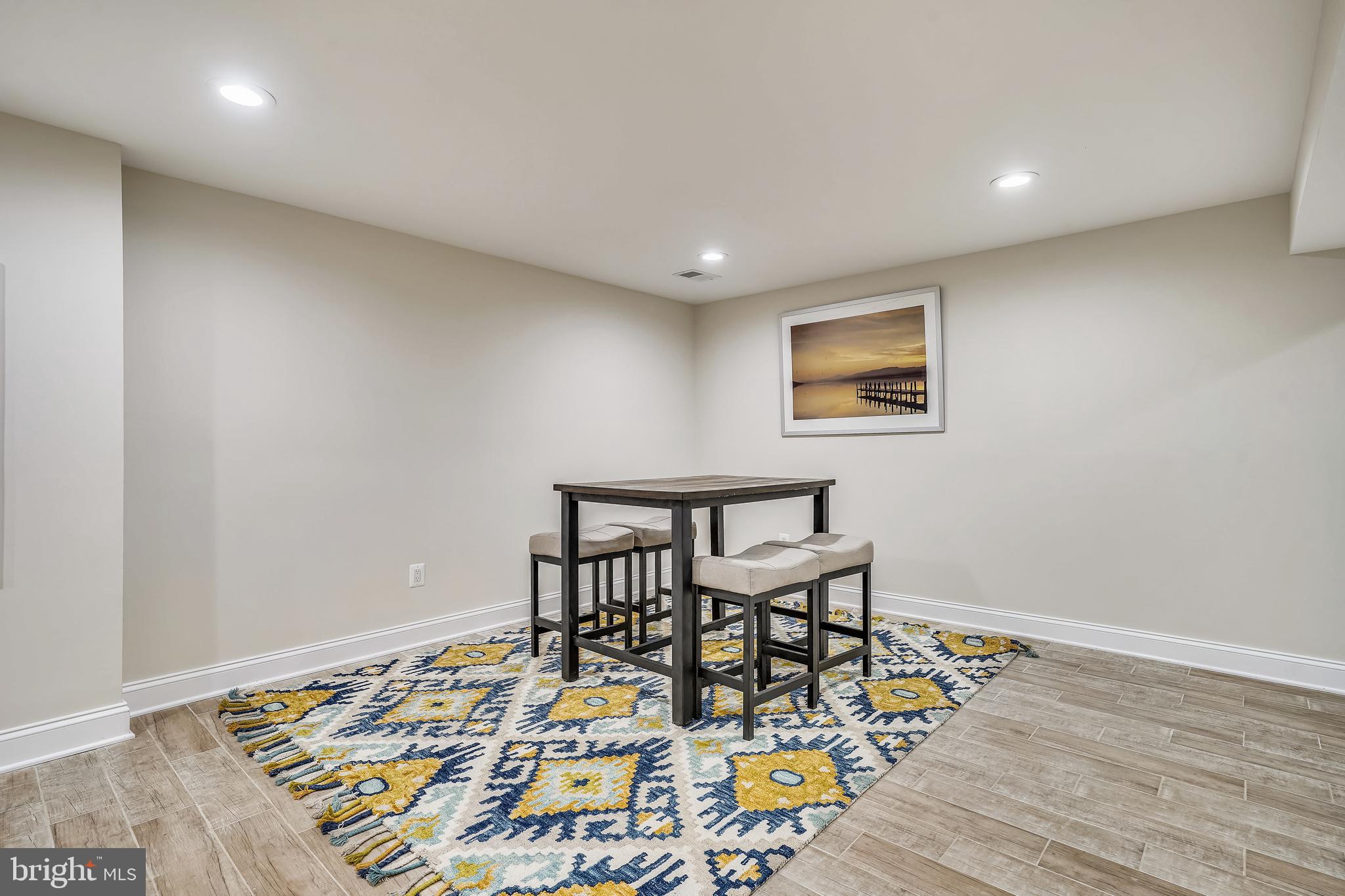 CLARKS CROSSING - Residential