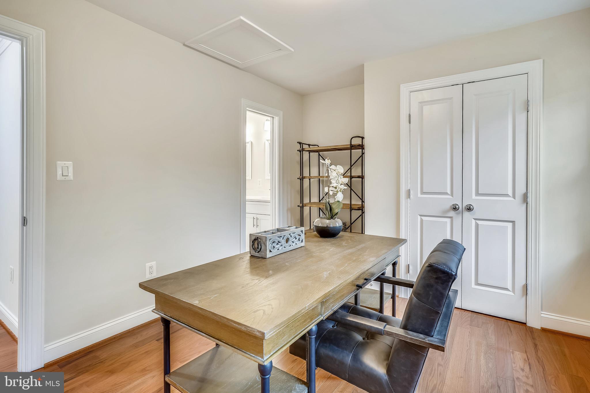 CLARKS CROSSING - Residential