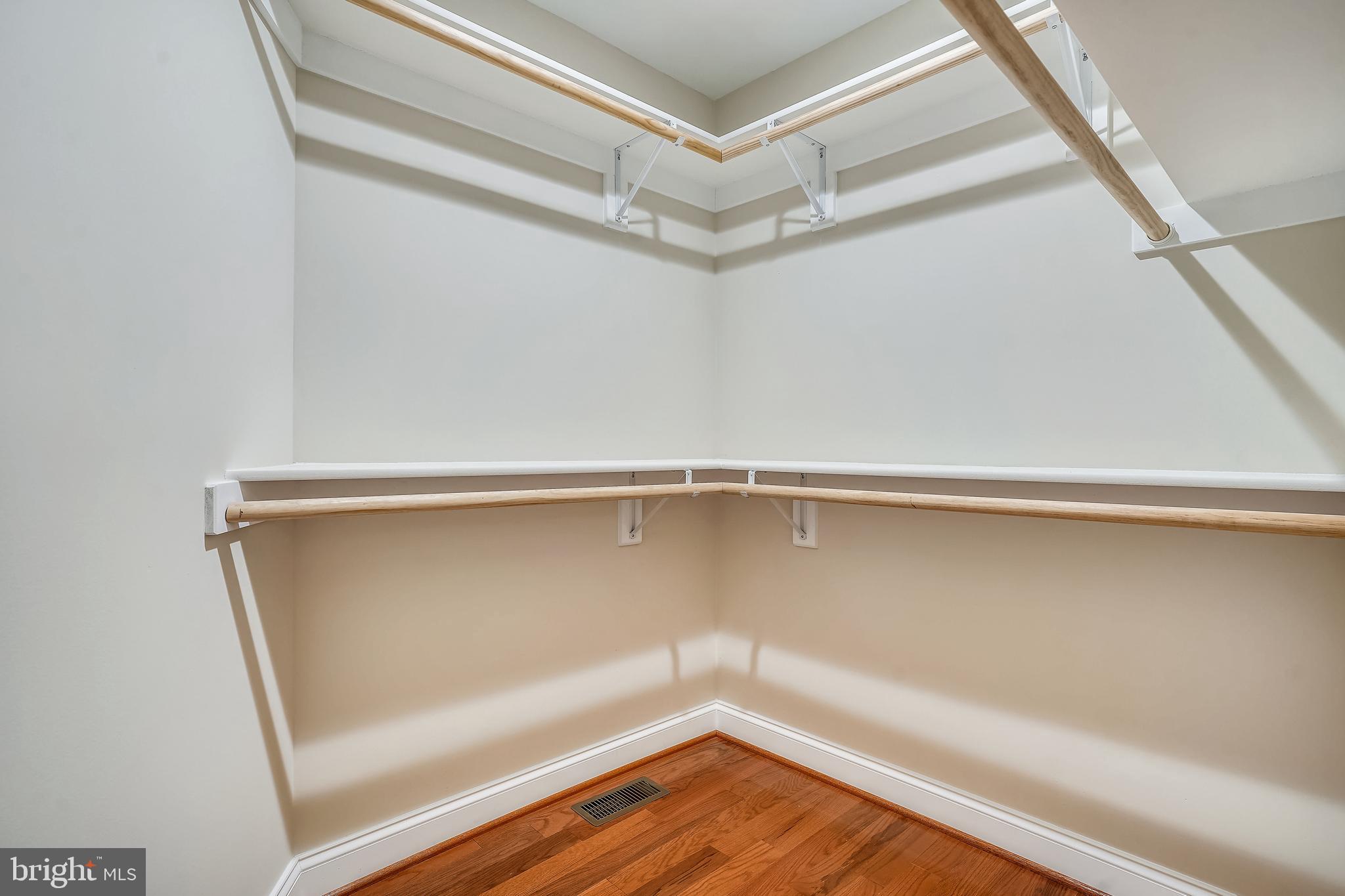 CLARKS CROSSING - Residential