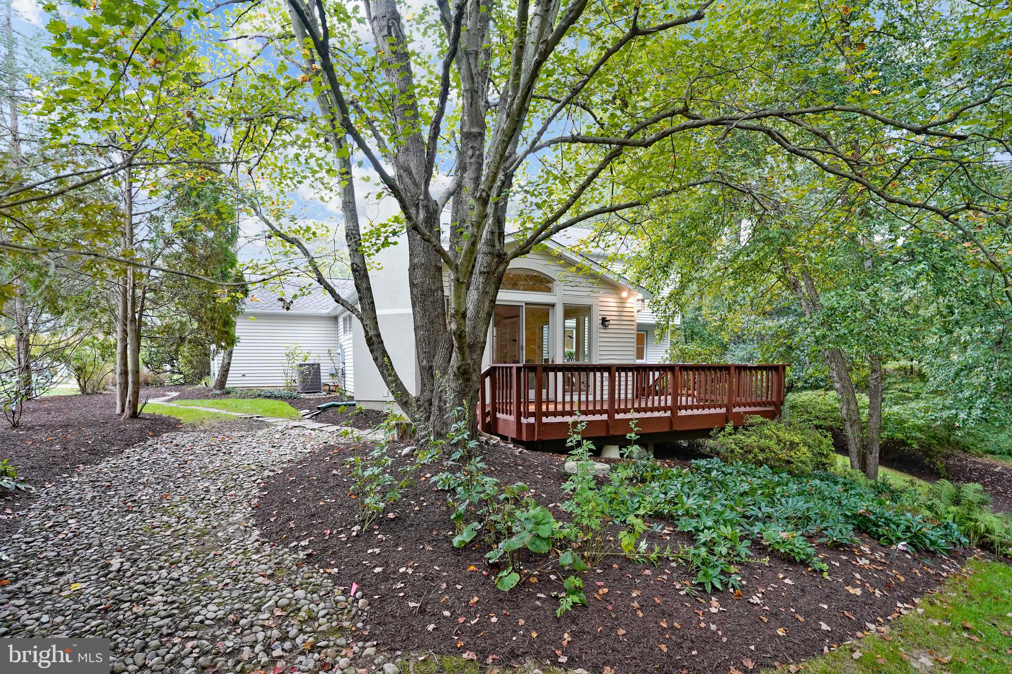 CLARKS CROSSING - Residential