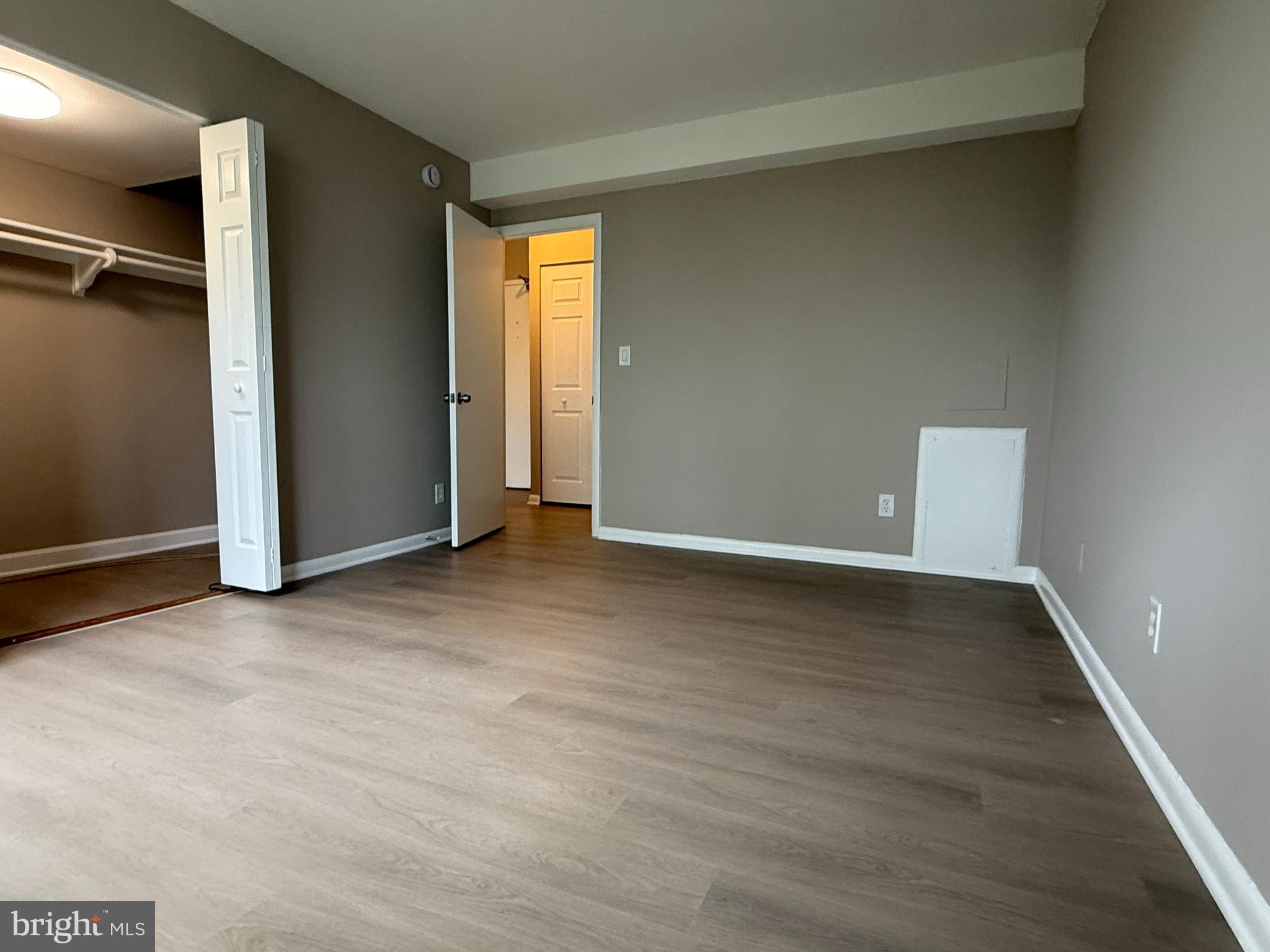 THE OGLETHORPE - Residential Lease