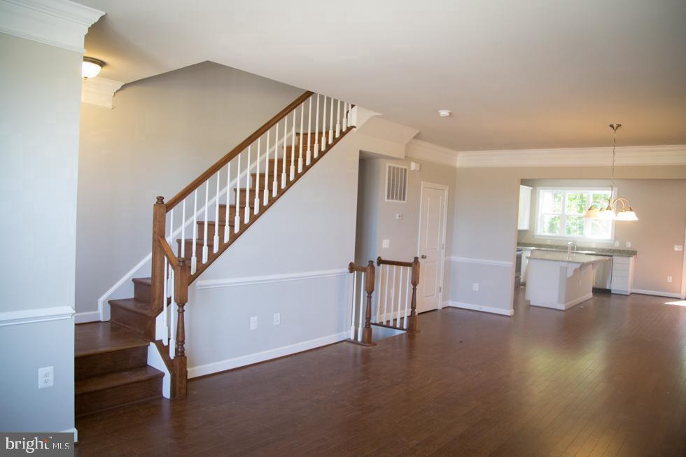 307 UPPER BROOK TERRACE