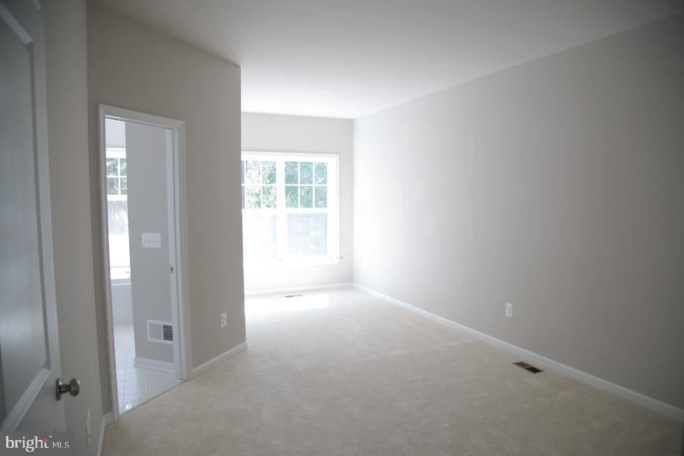 MAYFAIR - Residential